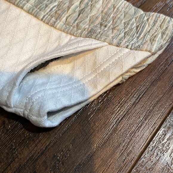 Athleta 1/4 Zip Long Sleeve- Size Small - Picture 2 of 11